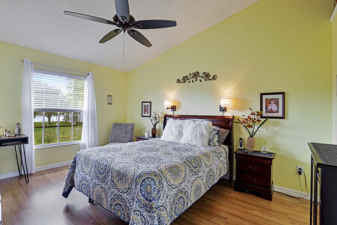 721 Mardel Dr  #606, Naples, FL 34104