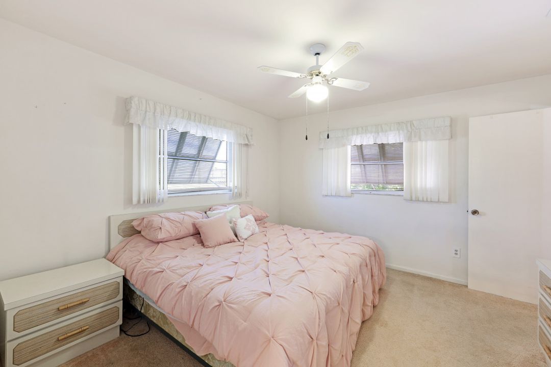 17421 Delaware Rd, Fort Myers, FL 33967