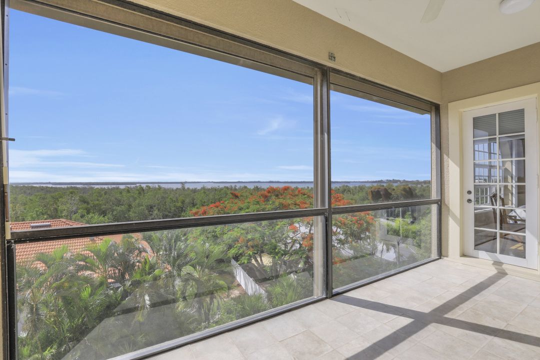 1827 Dogwood Dr, Marco Island, FL 34145