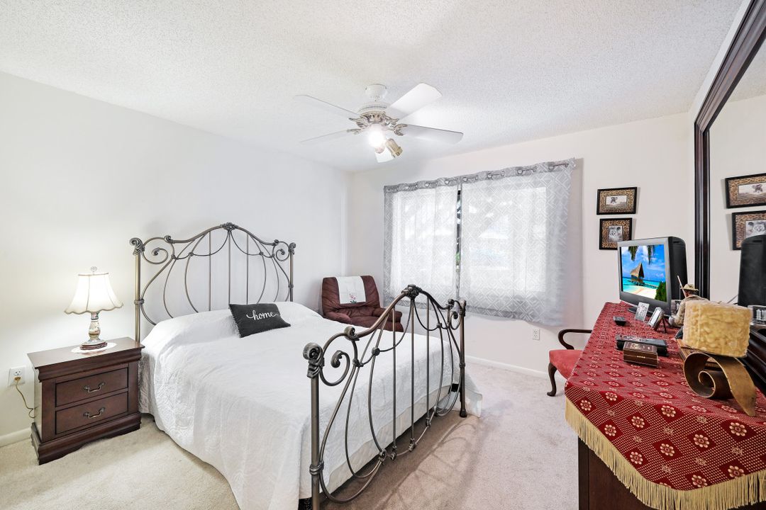 85 St Andrews Blvd #106, Naples, FL 34113