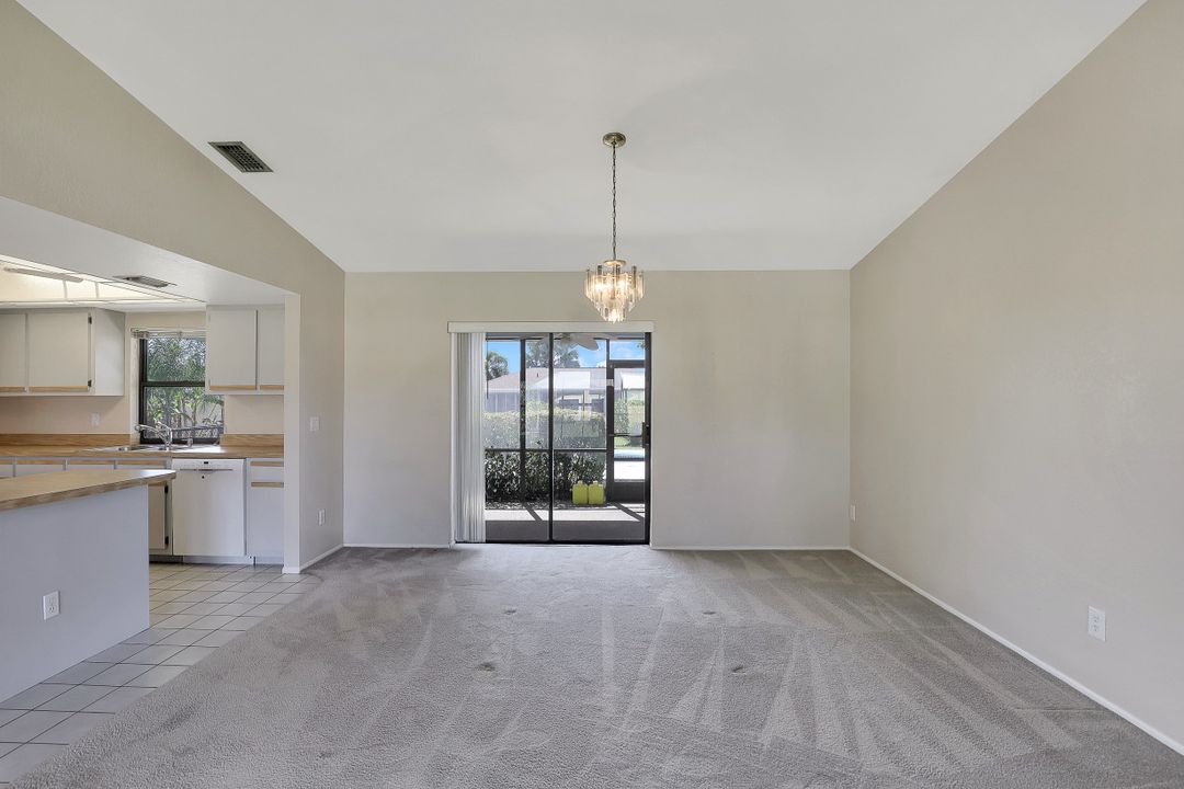 924 SE 15th St, Cape Coral, FL 33990