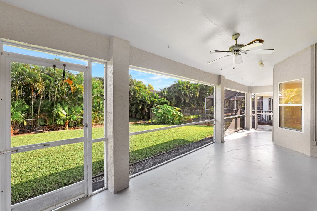 1923 SW 48th Ln, Cape Coral, FL 33914