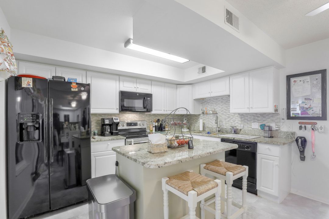 67 Marco Villas E #L-2, Marco Island, FL 34145