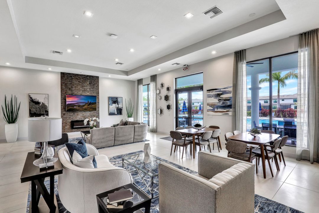 7635 Morgan Way, Naples, FL 34119