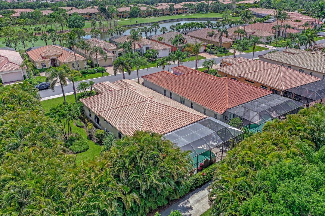 12133 Via Cercina Dr, Bonita Springs, FL 34135