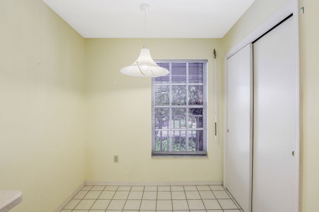 432 Sugar Pine Ln #432, Naples, FL 34108