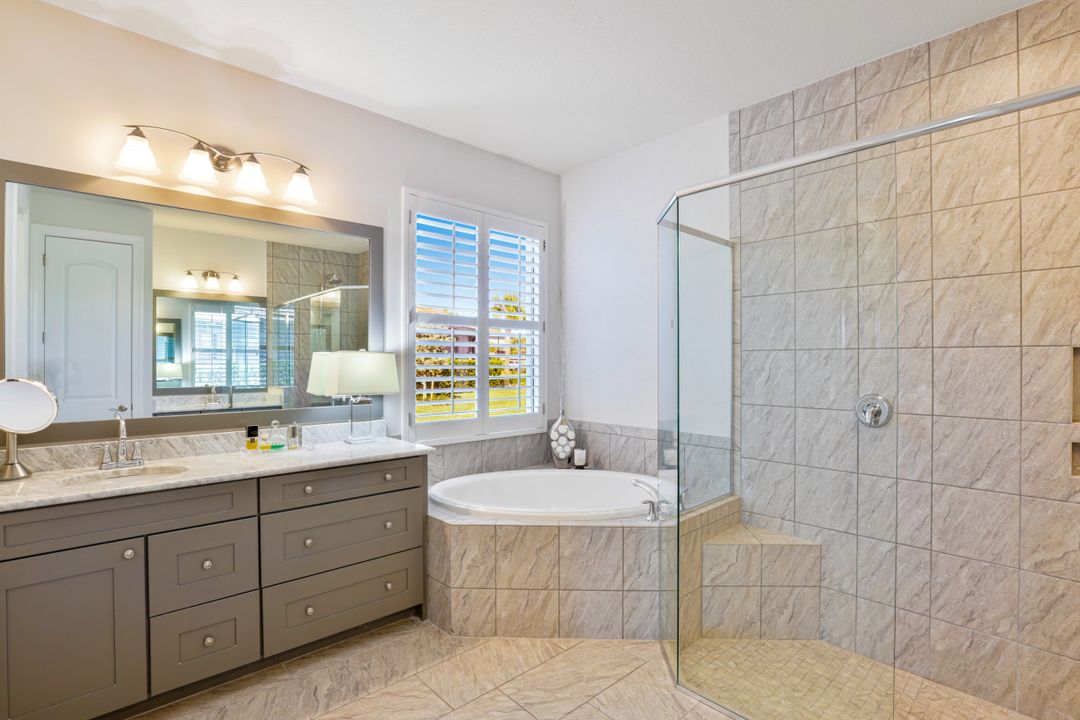 10509 Valencia Lakes, Bonita Springs, FL 34135