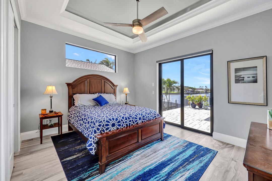 214 NW 32nd Pl, Cape Coral, FL 33993