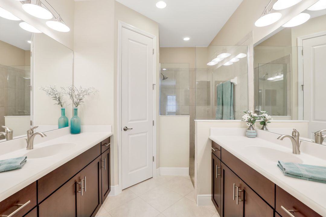 4441 Waterscape Ln, Fort Myers, FL 33966