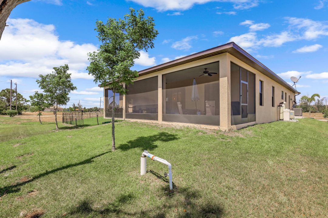 2730 NW 41st Pl, Cape Coral, FL 33993