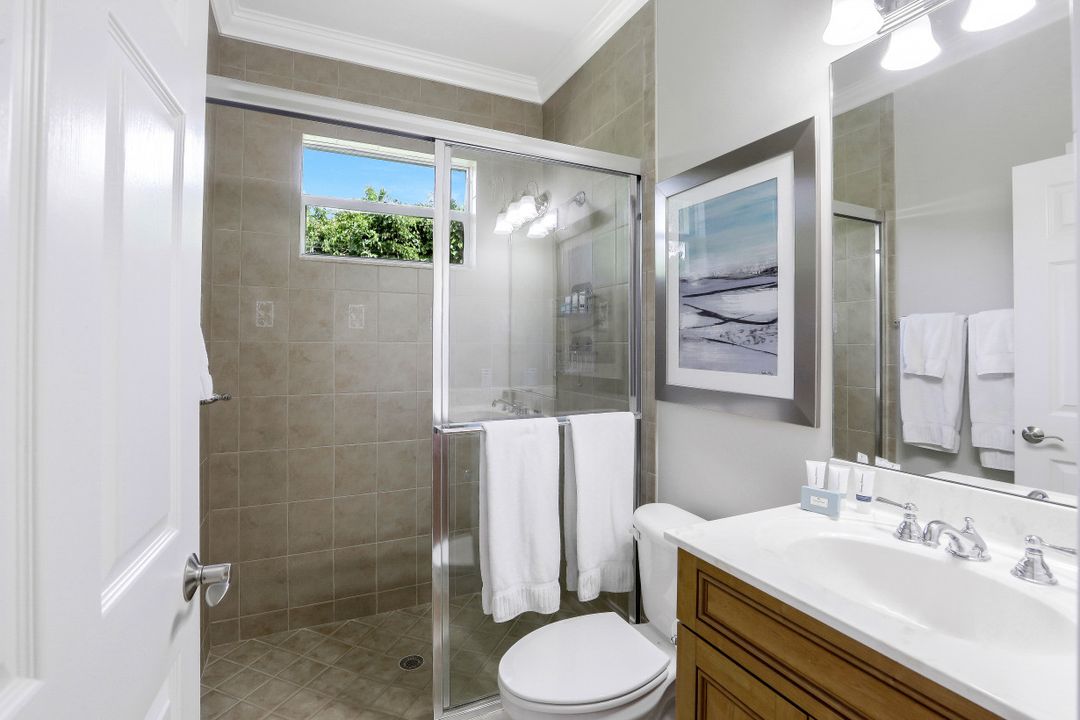1722 Dogwood Dr, Marco Island, FL 34145