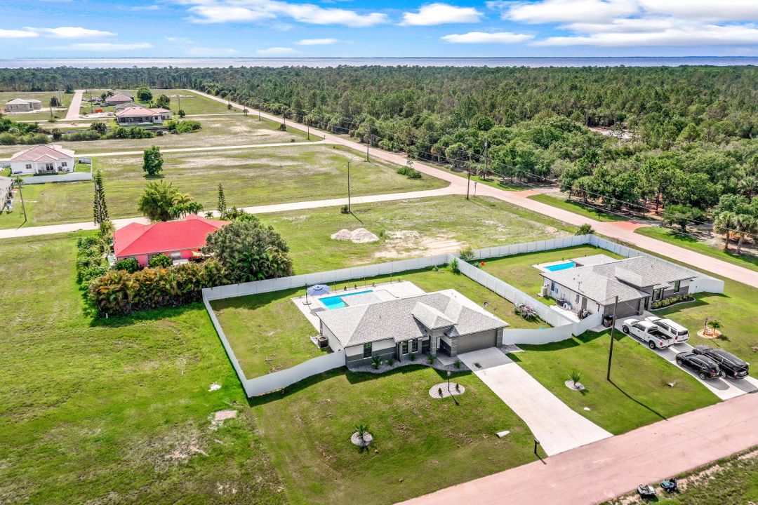 4020 NW 41st Pl, Cape Coral, FL 33993