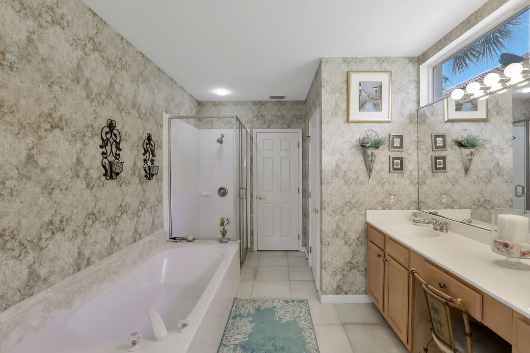 12866 Brynwood Preserve Ln, Naples, FL 34105