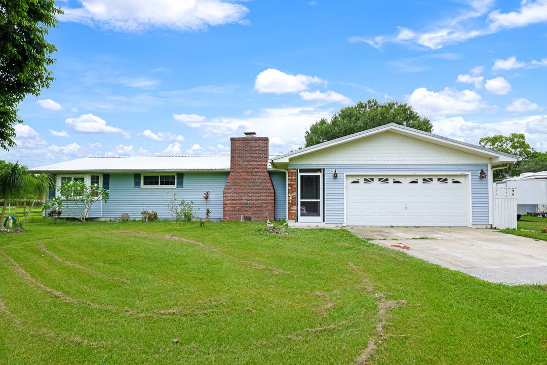 6630 Carmelita Dr, Fort Myers, FL 33905