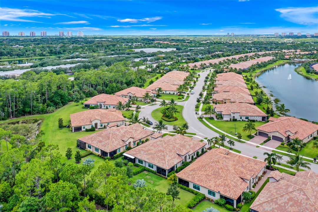 9167 Isla Bella Cir, Bonita Springs, FL 34135