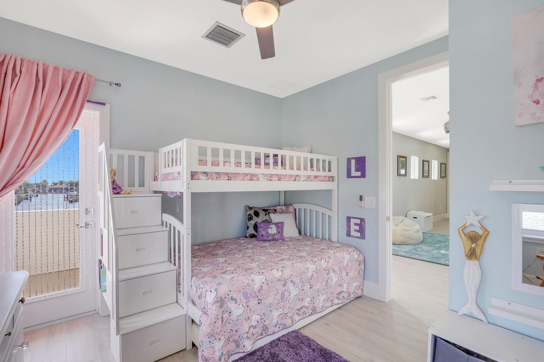 255 Columbus Way, Marco Island, FL 34145