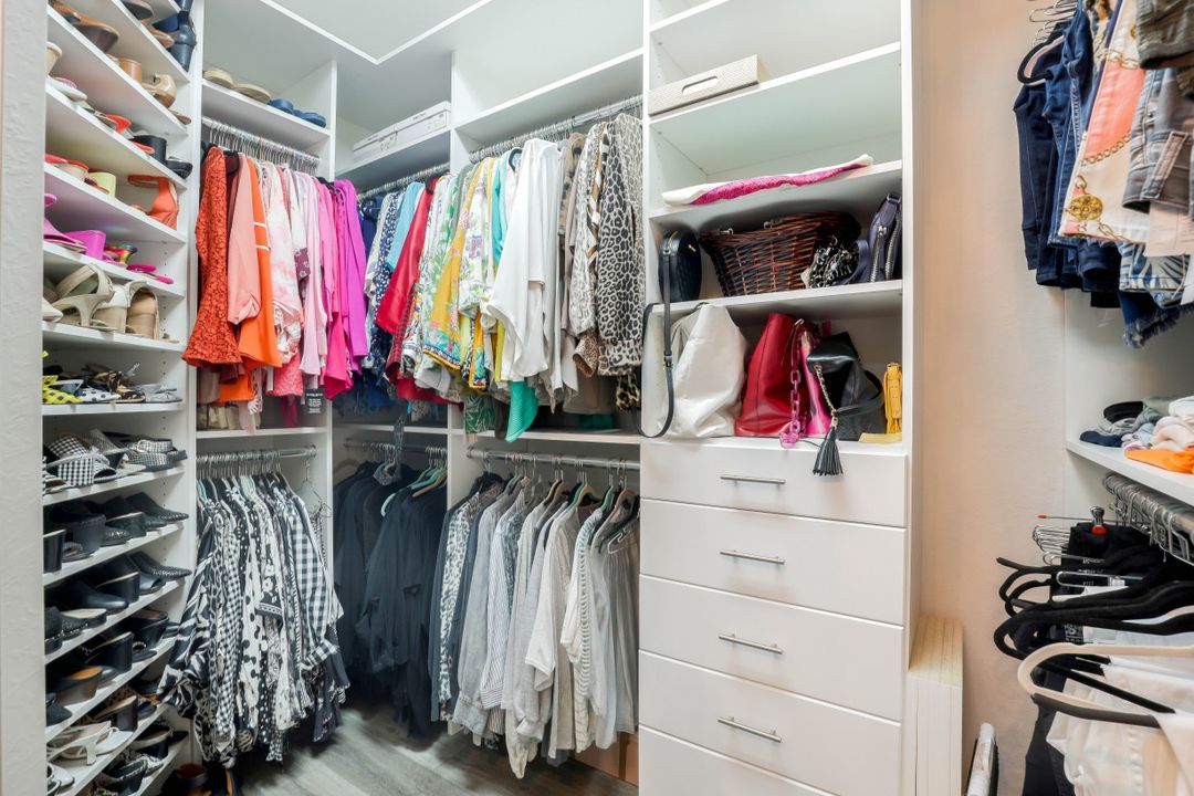 1629 Serenity Cir, Naples, FL 34110