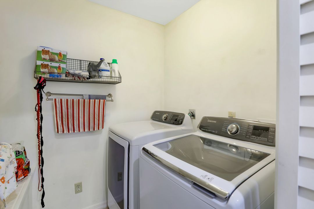 173 Bristol Ln #B, Naples, FL 34112