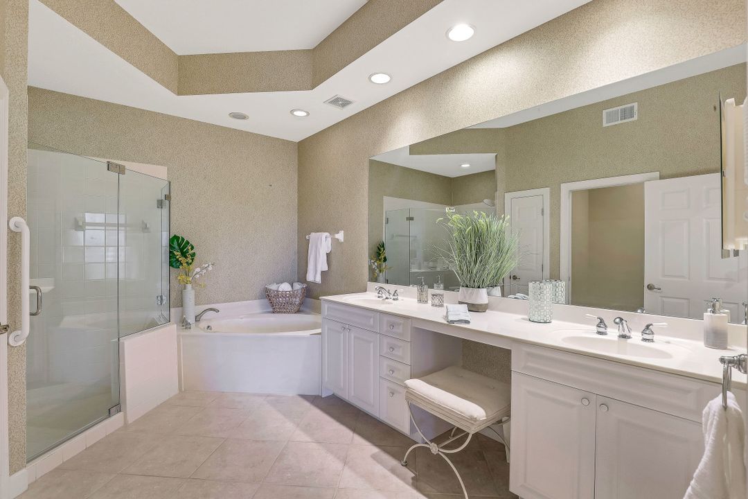 9540 Cypress Hammock Cir #102, Bonita Springs, FL 34135