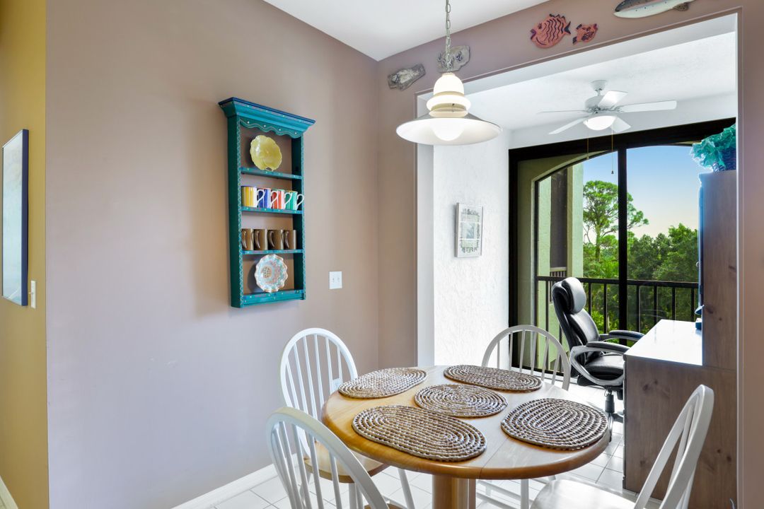 6500 Valen Way #305A, Naples, FL 34108