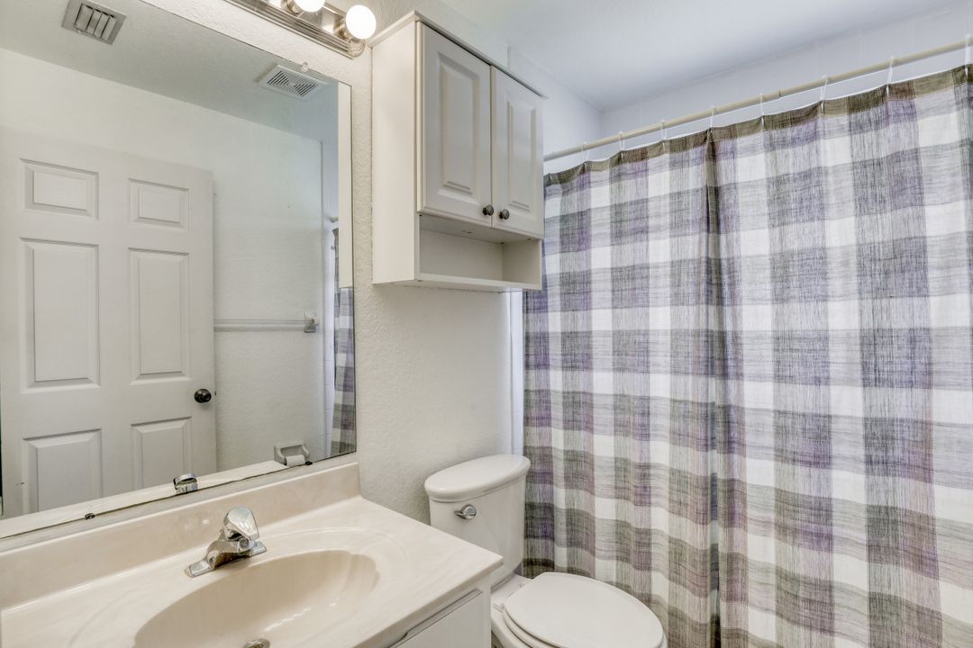 314 SE 22nd St, Cape Coral, FL 33990