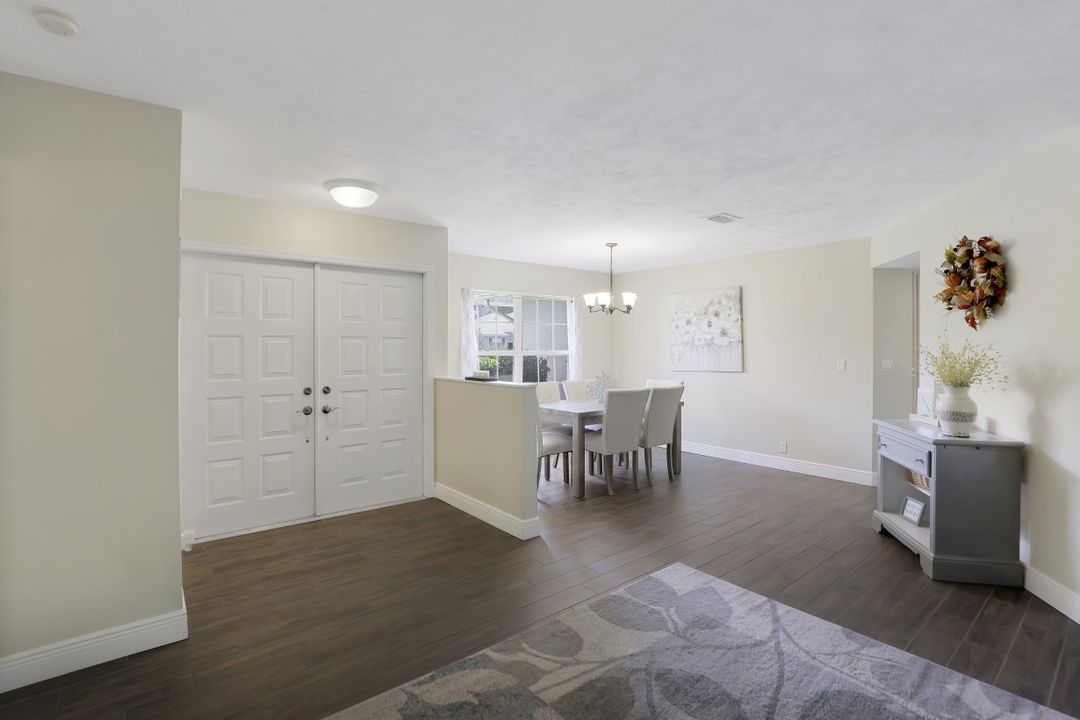 6665 Dabney St, Fort Myers, FL 33966