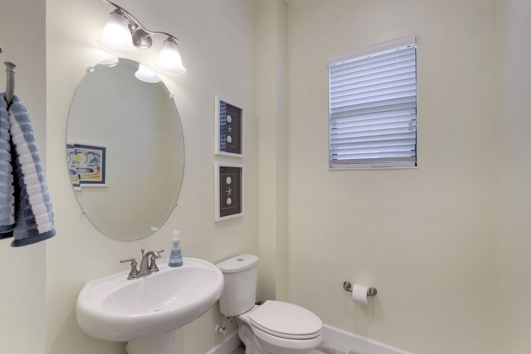 9073 Isla Bella Cir, Bonita Springs, FL 34135