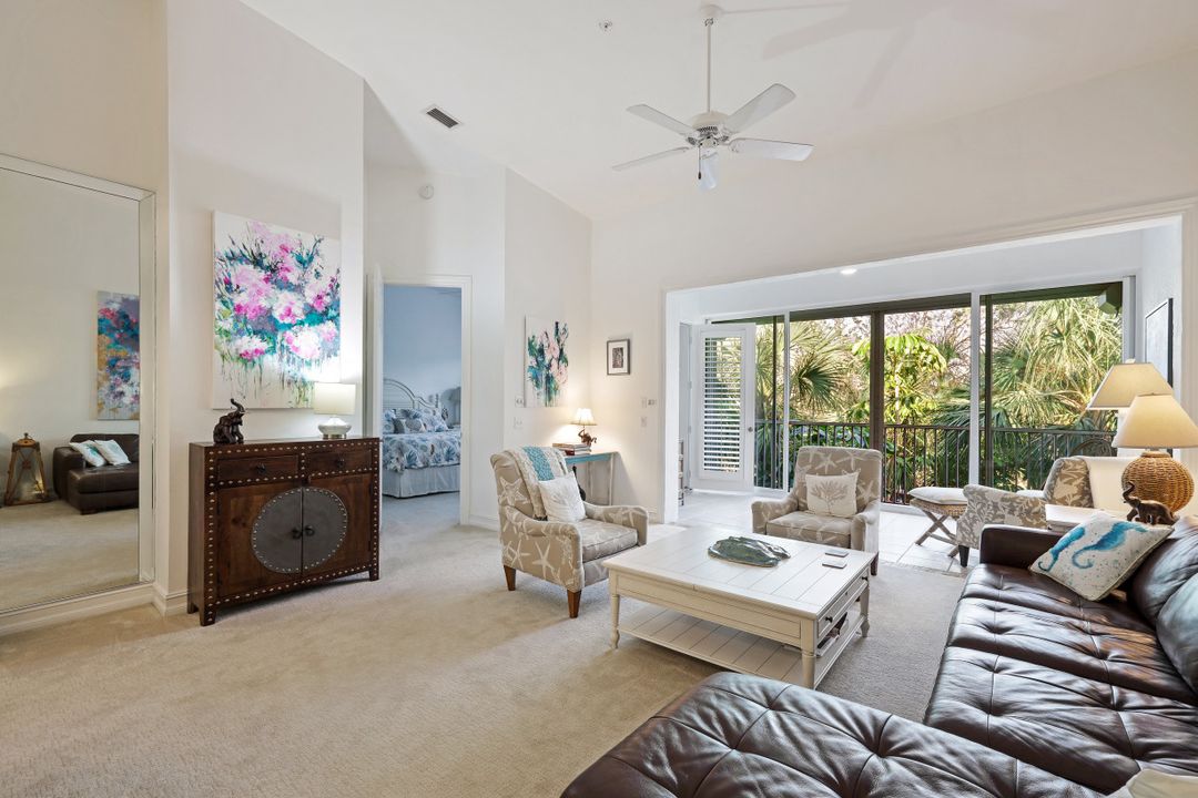 790 Bentwater Cir #203, Naples, FL 34108