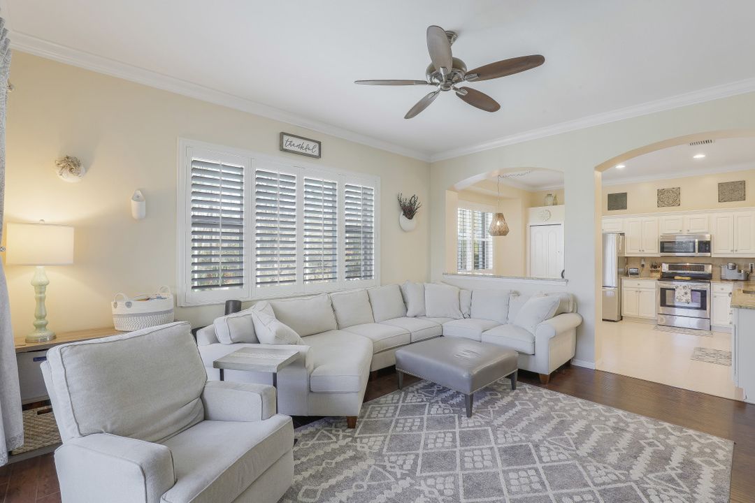 11588 Aron Ct, Estero, FL 33928