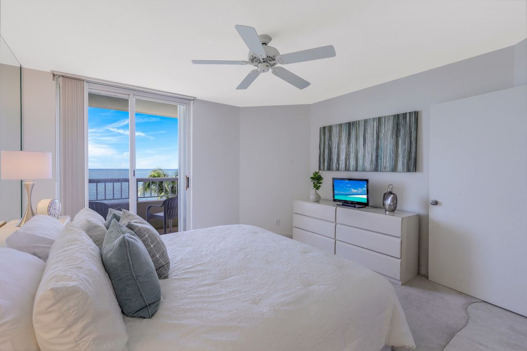 990 Cape Marco Dr #405, Marco Island, FL 34145