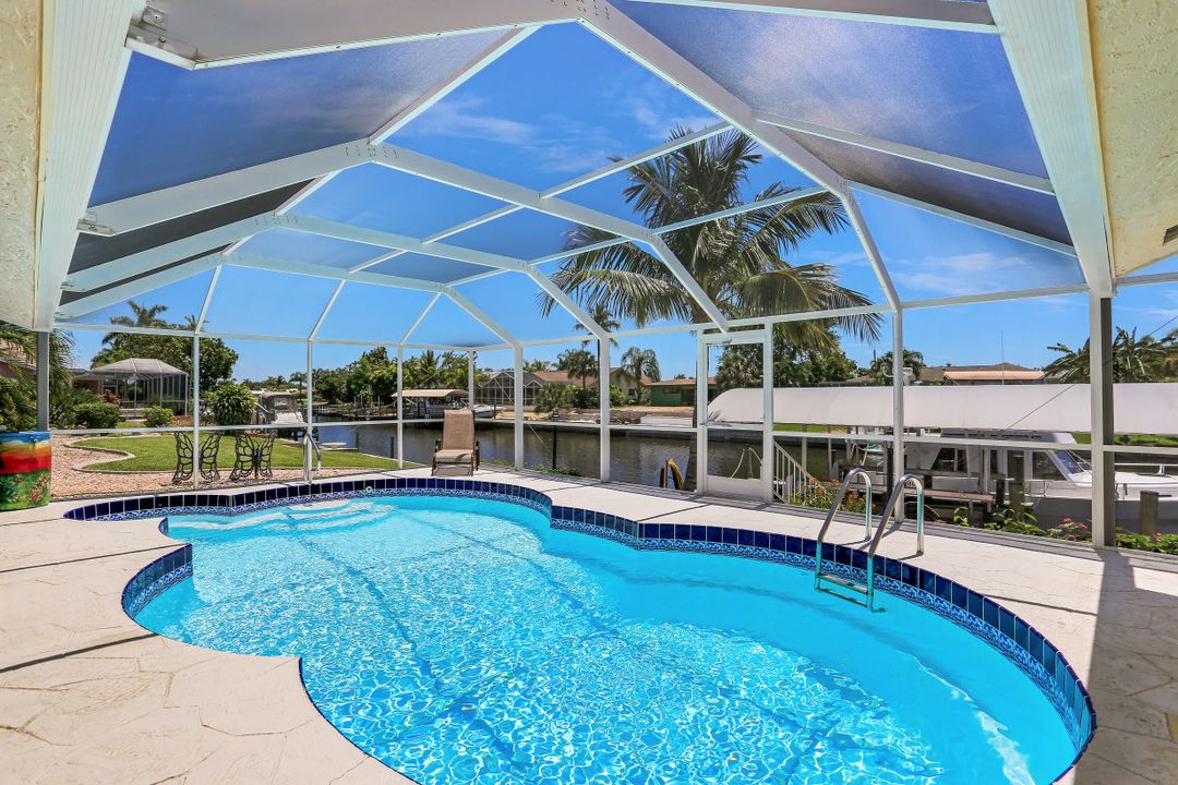 1708 Savona Pkwy, Cape Coral, FL 33904