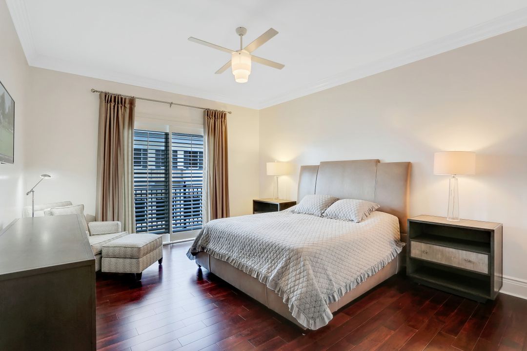 1400 Gulf Shore Blvd N #208, Naples, FL 34102