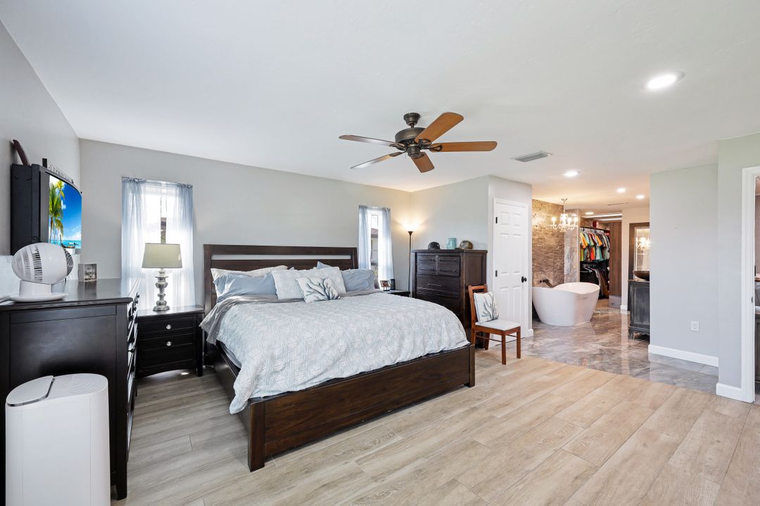 1549 Braeburn Rd, Fort Myers, FL 33919