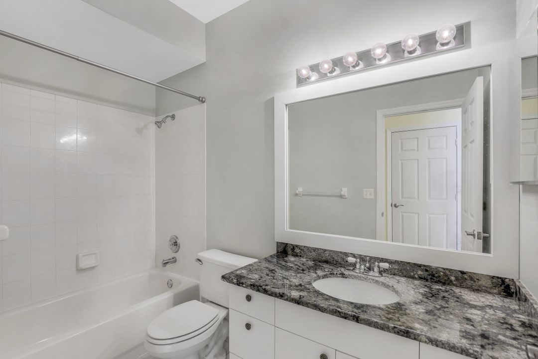 176 Lady Palm Dr, Naples, FL 34104