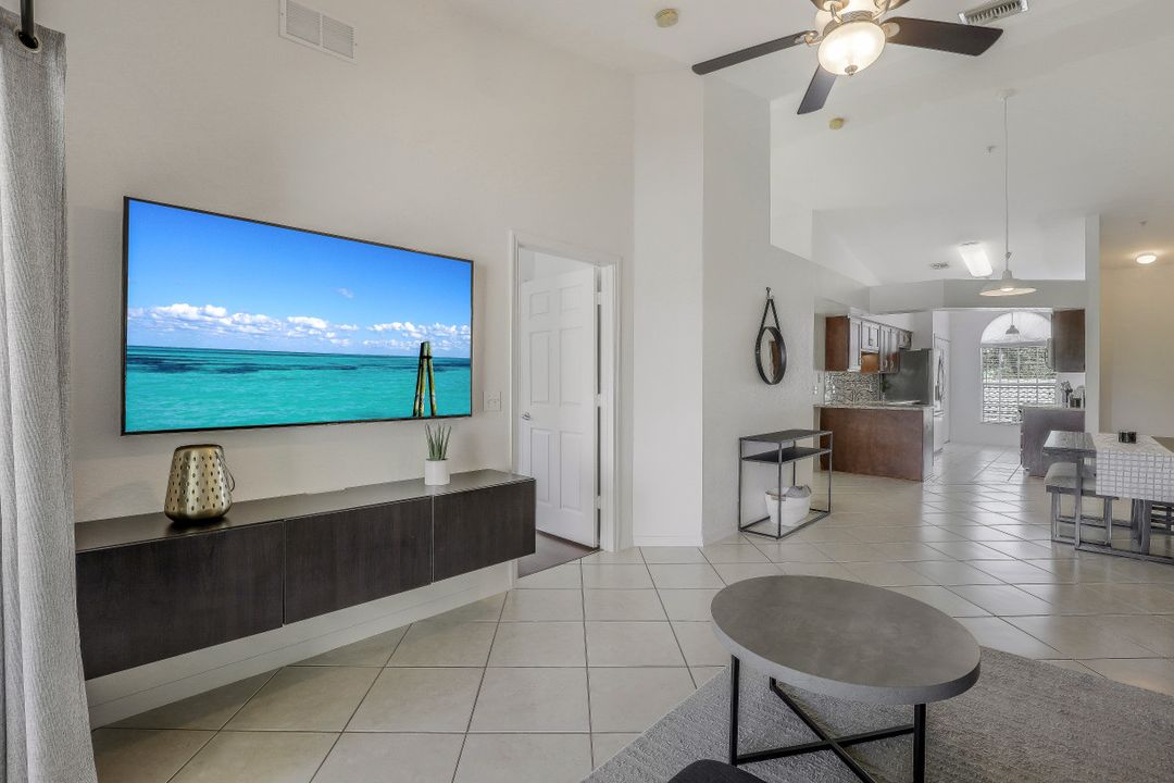 4910 Cougar Ct N #205, Naples, FL 34109