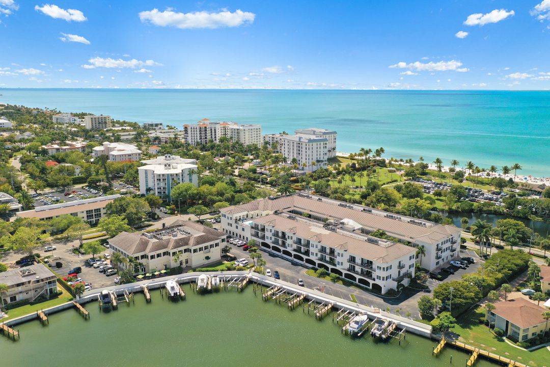 1400 Gulf Shore Blvd N #312, Naples, FL 34102