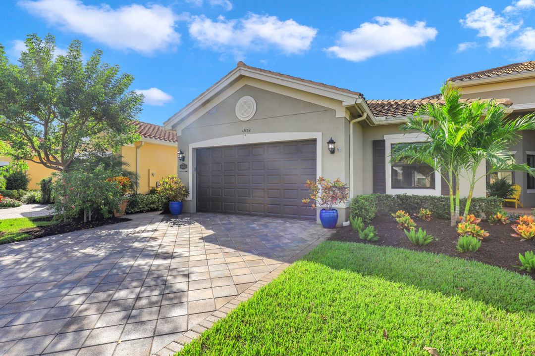 13452 Monticello Blvd, Naples, FL 34109