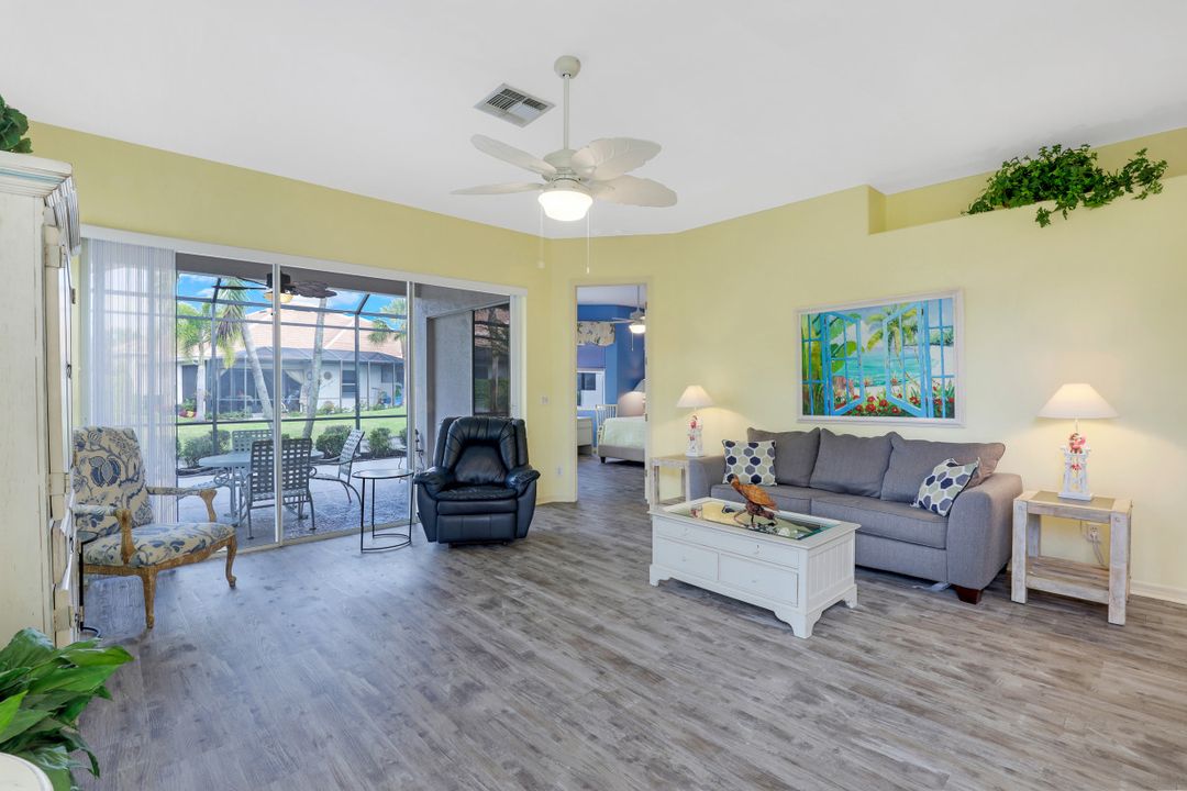 12651 Fox Ridge Dr, Bonita Springs, FL 34135