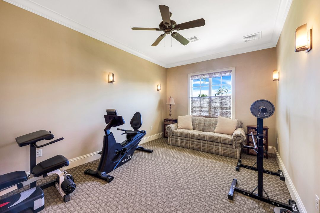 16940 Timberlakes Dr, Fort Myers, FL 33908