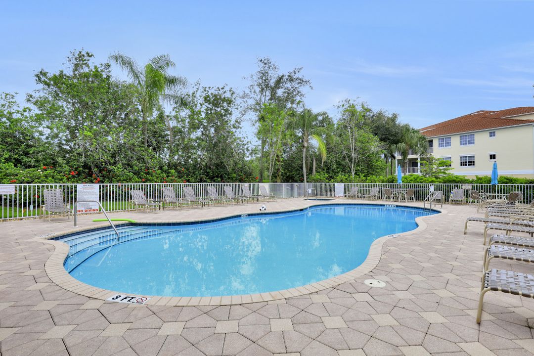 4864 Hampshire Ct #303, Naples, FL 34112