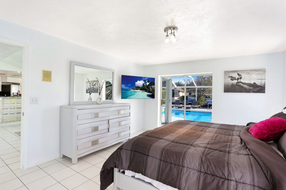 1144 Lincoln Ct, Cape Coral, FL 33904