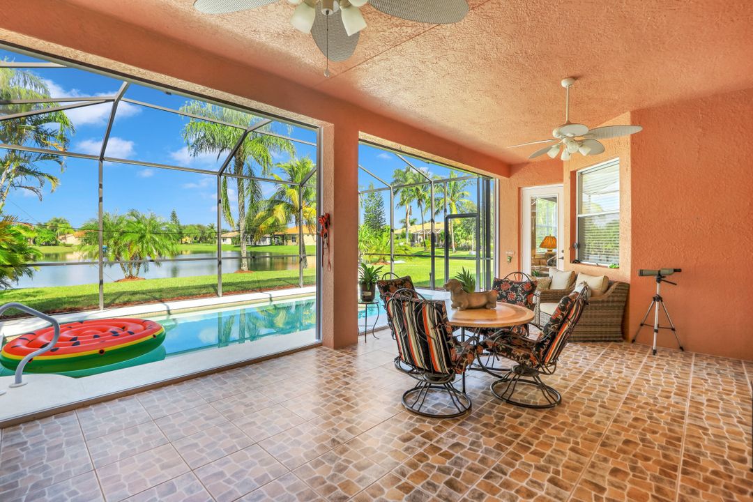 776 Grand Rapids Blvd, Naples, FL 34120