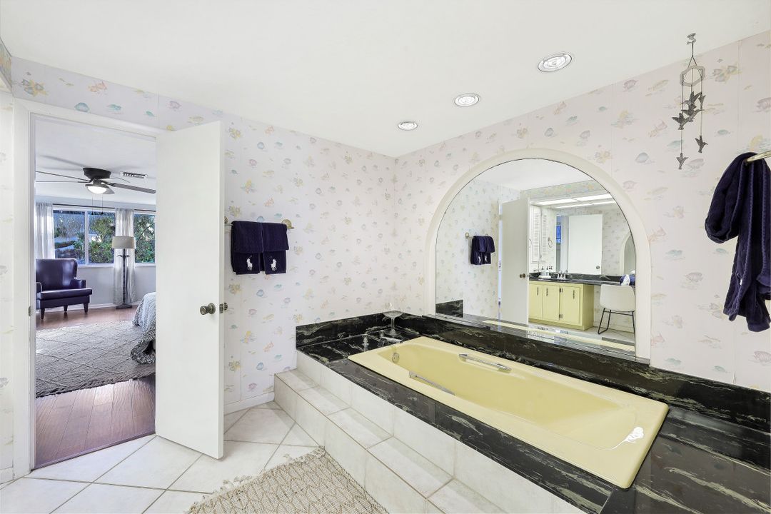 1585 Ludlow Rd, Marco Island, FL 34145