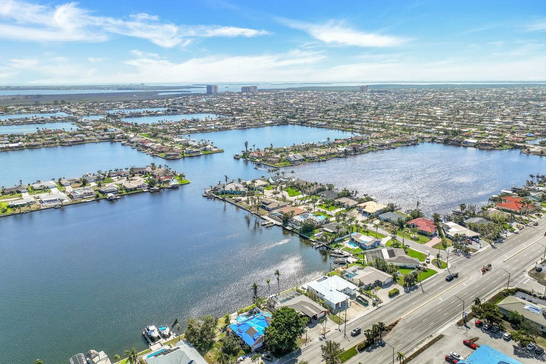 508 Cape Coral Pkwy W, Cape Coral, FL 33914