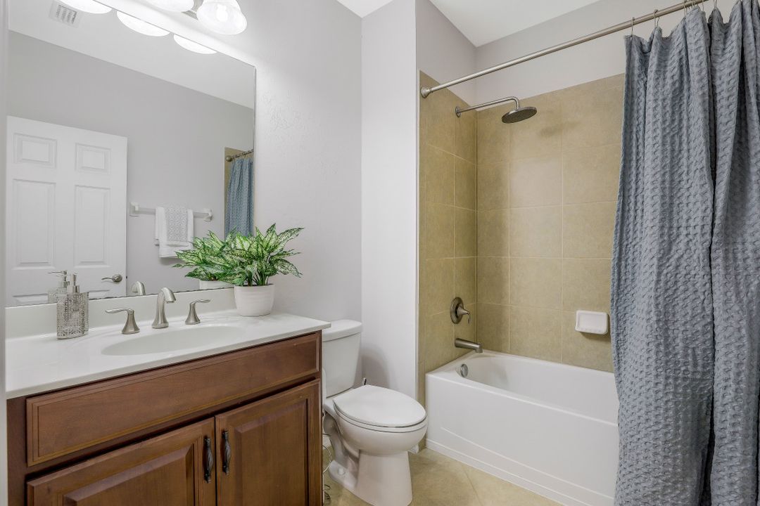 23550 Alamanda Dr #102, Bonita Springs, FL 34135