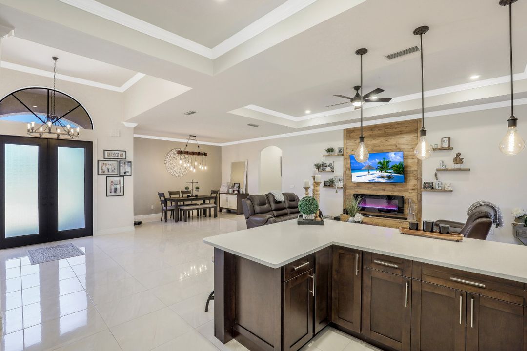 2730 NW 41st Pl, Cape Coral, FL 33993