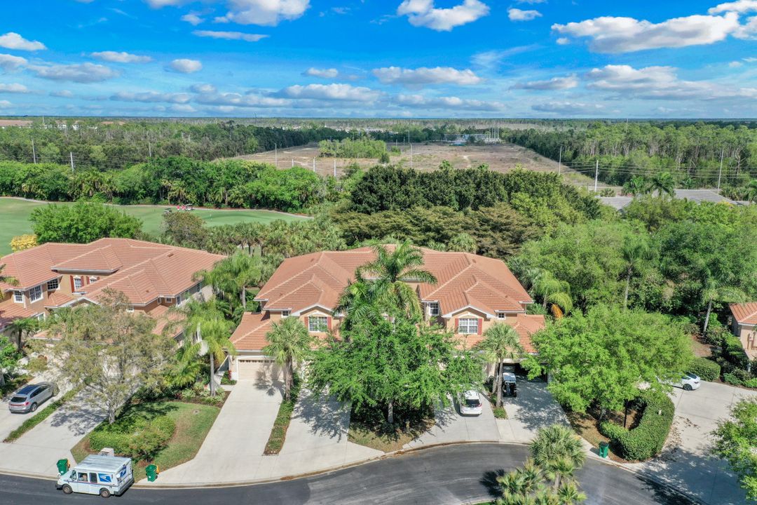 4810 Shinnecock Hills Ct, Naples, FL 34112