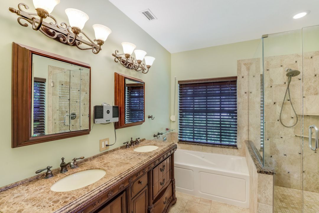 5700 Cypress Hollow Way, Naples, FL 34109