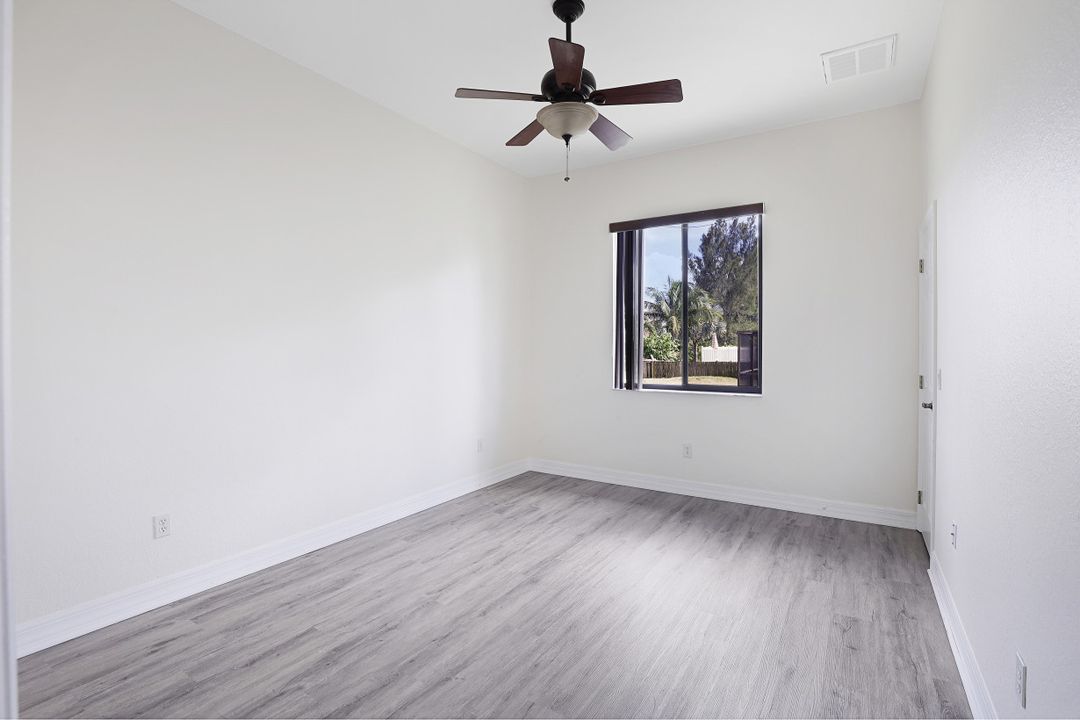 4323 SW 18th Pl, Cape Coral, FL 33914