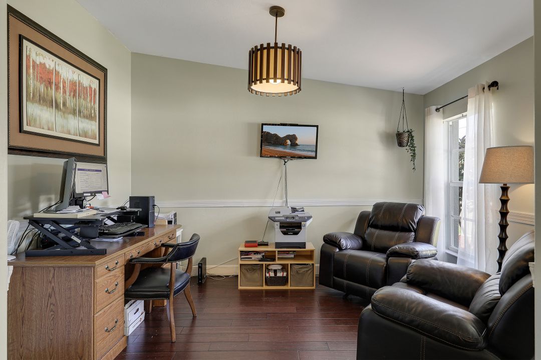 1803 Surfside Blvd, Cape Coral, FL 33991